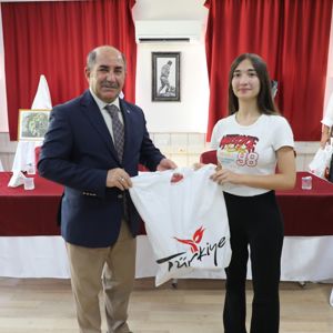 İl Müdürlüğümüzden Hizmet alan çocuklarımız ile “Bir Günlük Atölye, Bir Ömürlük Deneyim” Etkinliğini Gerçekleştirdik - fotoğraf 6