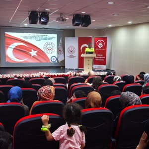 Trafik Eğitimi – Aile ve Çocuklara Yönelik Bilinçlendirme Faaliyeti - fotoğraf 1