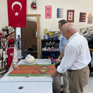 Kadın Girişimi Kooperatifine Anlamlı Ziyaret - fotoğraf 4