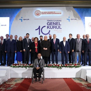 Bakan Selçuk, İŞKUR 10. Olağan Genel Kurulu’na Katıldı - fotoğraf 1