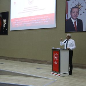 Rehberlik Çalışmaları Kapsamında Meslek Elemanları ile Bakım Personeline Yönelik Eğitim Programı Düzenlendi. - fotoğraf 3