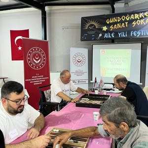 Gündoğarken Sanat Sokağı Festivalimiz, tavla turnuvası ile başladı! - fotoğraf 2