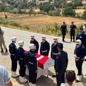 Vefat Eden Kore Gazimiz Yaşar Uluten' in Cenaze Törenine Katılım Sağladık. - fotoğraf 3