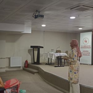 “2025 Aile Yılı” Kapsamında Gençlik ve Spor İl Müdürlüğü Personeline Aile İçi İletişim ve Eş Seçimi Eğitimi Verildi - fotoğraf 3