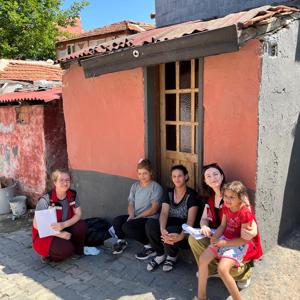 2025 Aile Yılı'nda Mahallemiz Ailemiz Projesi kapsamında Aile ziyaretleri gerçekleştirildi. - fotoğraf 1