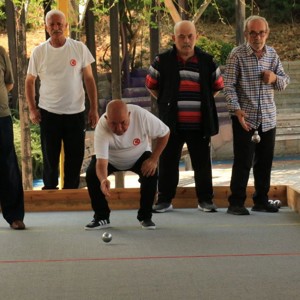 Bocce Dostluğu ile Huzurevlerimiz Buluştu - fotoğraf 1