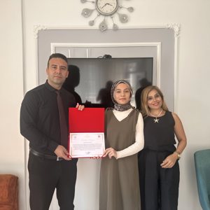 Gaziantep Çocuk Hakları Komitesi İl Temsilcilerine Teşekkür Belgesi Takdimi - fotoğraf 1