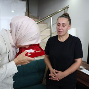 Bakanımız Göktaş’tan Şehit Ailesine Ziyaret - fotoğraf 1