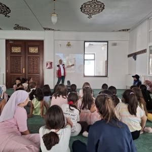 “Değerlerimle Varım Değerlerimle Güçlüyüm” Projesi Kapsamında Yaz Kuran Kurslarında Çocuklarımıza Eğitim Verildi. - fotoğraf 5