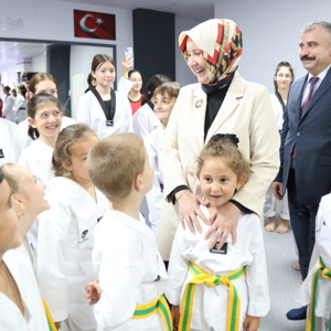 Bakan Yardımcımız Sayın Leman Yenigün ve İl Müdürümüz Orhan Bayrak'tan Sporcu Çocuklara Anlamlı Ziyaret - fotoğraf 8
