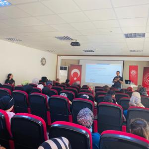  “Siber Zorbalık ve Akran Zorbalığı” Semineri! - fotoğraf 8