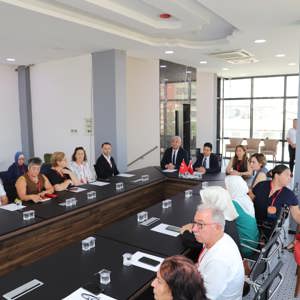 ADANA İLİ YAŞLILIK ÇALIŞTAYI: II. YAŞLILIK ŞÛRASI’NA IŞIK TUTAN ÖNERİLER GELİŞTİRİLDİ - fotoğraf 8