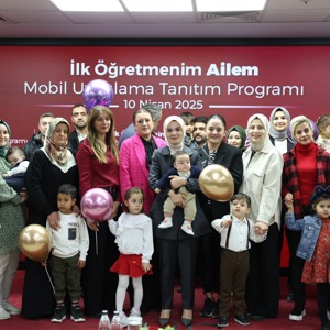 Bakanımız Göktaş: “ ‘İlk Öğretmenim Ailem’ mobil uygulamamızı 4 ay içerisinde 1 milyon 25 bin aile kullanmaya başladı” - fotoğraf 1