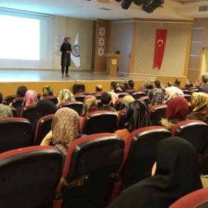 Genç İlçe AEP Kapsamında Öğretmen ve Velilere Yönelik “Okul-Aile İşbirliği” Seminerleri Devam Ediyor - fotoğraf 3