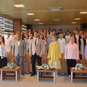 2025 Aile Yılı Kapsamında Koruyucu Aile Farkındalık Toplantısı Gerçekleştirildi - fotoğraf 1
