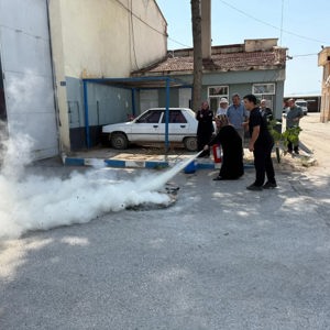 Yangınla Mücadele Konulu Teorik Eğitim Gerçekleştirilmiştir - fotoğraf 2