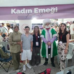 Aile Odaklı Hizmetler Kadın Emeği Festivali’nde Tanıtıldı - fotoğraf 12