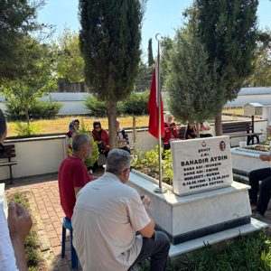 Şehitlerimizi Rahmet ve Minnetle Andık - fotoğraf 5