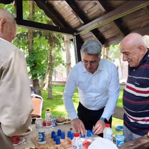 İl Müdürümüz Huzurevi Pikniğinde - fotoğraf 2