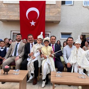 3. Geleneksel Sünnet Organizasyonu Büyük Bir Coşkuyla Gerçekleştirildi - fotoğraf 5