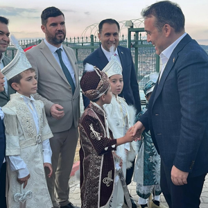3. Geleneksel Sünnet Organizasyonu Büyük Bir Coşkuyla Gerçekleştirildi - fotoğraf 3