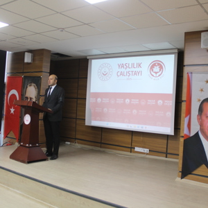 Hakkari'de Yaşlılık Çalıştayı  - fotoğraf 5