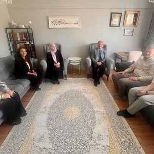Aziz Şehitlerimizin Emanetleri Olan Başımızın Tacı Şehit Ailelerimize Hane Ziyaretleri - fotoğraf 1