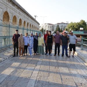 Ermenek’teki Engelli Bireyler Beyşehir, Isparta ve Burdur Gezisiyle Tarihi ve Kültürel Değerleri Keşfetti - fotoğraf 2