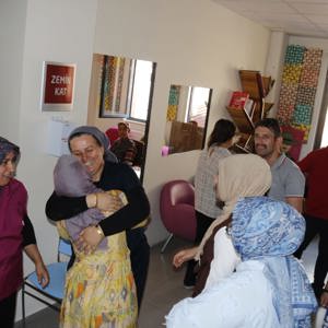Ermenek’teki Özel Gereksinimli Gençler, Burdur Engelsiz Yaşam Merkezi’ni Ziyaret Etti - fotoğraf 5
