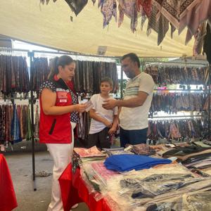 Şiddet Önleme Merkezi, Semt Pazarında Kadına Yönelik Şiddetle Mücadele Farkındalığı Yaratıyor - fotoğraf 1