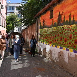 Renklerle Hayaller Duvarlara Yansıdı - fotoğraf 6