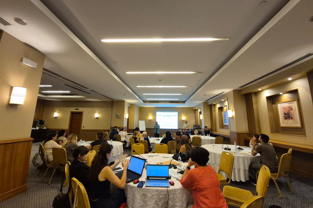 Komşu Anne Projesi Pilot Eğitimleri Devam Ediyor