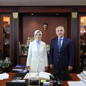 Aile ve Sosyal Hizmetler Bakanımız Göktaş, Rize'de Dijital Detoks ve Büyük Aile Buluşması'na katıldı - fotoğraf 9
