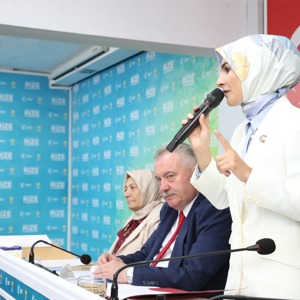 Aile ve Sosyal Hizmetler Bakanımız Göktaş, Rize'de Dijital Detoks ve Büyük Aile Buluşması'na katıldı - fotoğraf 11