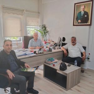 Edirne Aile Ve Sosyal Hizmetler İl Müdürü Harun TOHUMCU, İl Müdür Yardımcısı Erdinç TOPÇU'yu ziyaret etti.  - fotoğraf 1