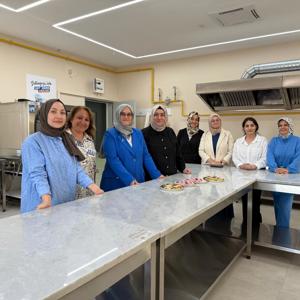 İl Müdürlüğümüz Kadın Hizmetleri Birimi Olarak, Bakanlığımız Kadınların Kooperatif Yoluyla Güçlendirilmesi Çalışmaları Kapsamında Sultan Kadın Kooperatifi’ne Ziyaret Gerçekleştirilmiştir - fotoğraf 2