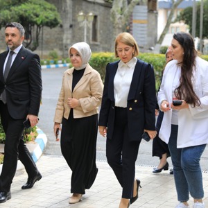 Büyüklerimizin Tecrübelerini Nesiller Arası Köprüye Dönüştürmek, Hayat Standardını Yükseltmek ve Yeni Hizmet Modellerini Tartışmak Amacıyla Yaşlılık Çalıştayı Düzenlenmiştir - fotoğraf 9