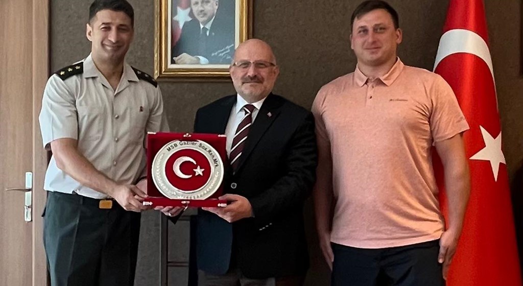 Milli Savunma Bakanlığı Gaziler Sosyal Rehabilitasyon Merkezi Müdürü Yüzbaşı Polat ÇOLAK ve Gazi Üsteğmen Hüseyin LİKOS’un Ziyareti