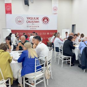 Eskişehir'de Yaşlıların Yaşam Kalitesini Artırmak İçin Önemli Adım: Yaşlılık Çalıştayı Düzenlendi - fotoğraf 5