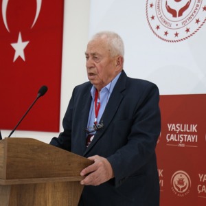 Eskişehir'de Yaşlıların Yaşam Kalitesini Artırmak İçin Önemli Adım: Yaşlılık Çalıştayı Düzenlendi - fotoğraf 2