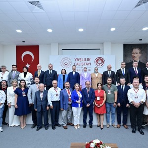 Aile ve Sosyal Hizmetler Bakanımız Sayın Mahinur Özdemir Göktaş Hanımefendi ile Valimiz Sayın Hüseyin Aksoy’un teşrifleriyle İl Yaşlılık Çalıştayımız gerçekleştirildi. - fotoğraf 7