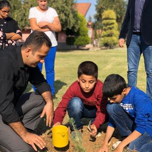 Yeşil Bir Türkiye için Fidanlar Toprakla Buluştu - fotoğraf 16