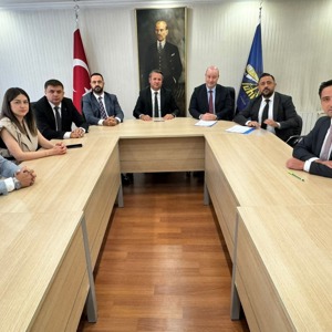 Bakanlığımıza Bağlı Hizmet Kollarına İlişkin Toplu İş Sözleşmeleri İmzalandı - fotoğraf 3