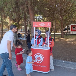 Gemlik Sosyal Hizmet Merkezi’nden Aile Yılı Tanıtım Standı - fotoğraf 3