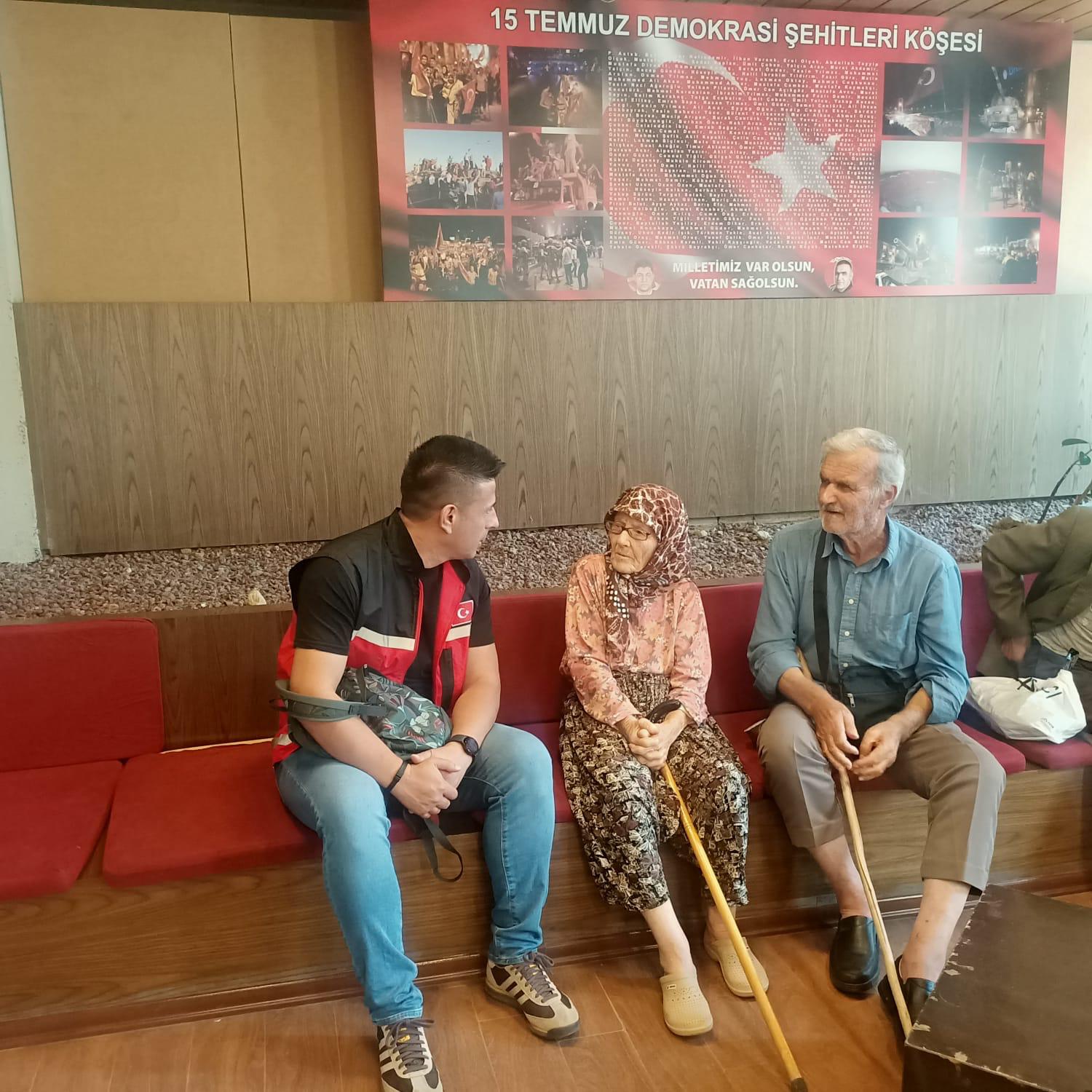 Gelibolu ve Eceabat’ta Yangından Etkilenen Vatandaşlarımıza Psikososyal Destek