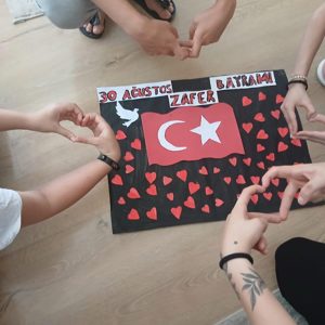 30 Ağustos Zafer Bayramı ruhu, geleceğimizin teminatı olan çocuklarımızın yüreklerinde yaşamaya devam ediyor - fotoğraf 2