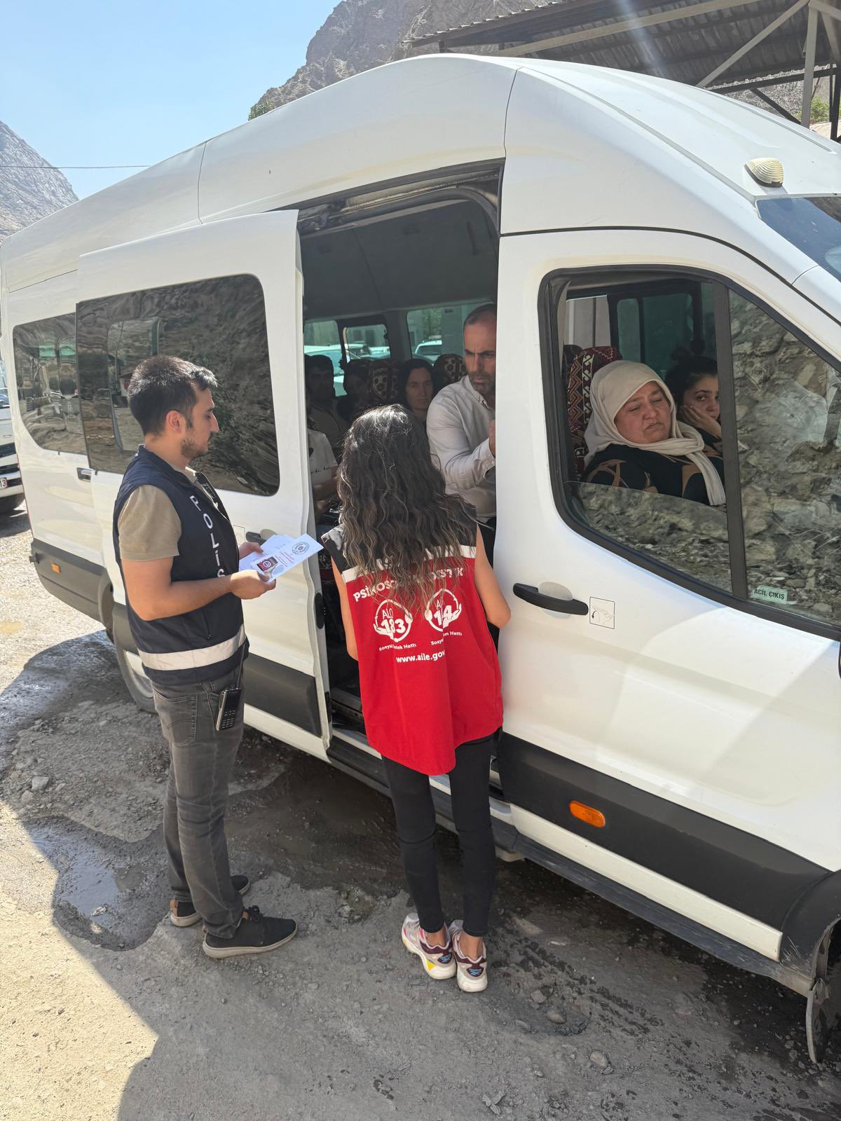 Hakkari Depin Kontrol Noktasında Farkındalık Çalışması