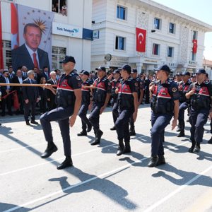 30 Ağustos Zafer Bayramımızın 103. yılı, Cumhuriyet Meydanı'nda coşkuyla kutlandı. - fotoğraf 6