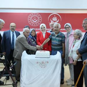 Aile ve Sosyal Hizmetler Bakanımız Göktaş, Balıkesir'de ziyaretlerde bulundu - fotoğraf 15