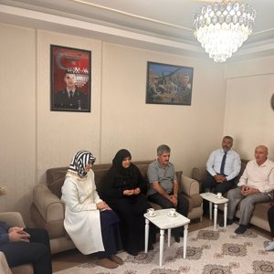 Şehit Yakınları ve Gazimize Anlamlı Ziyaret - fotoğraf 2